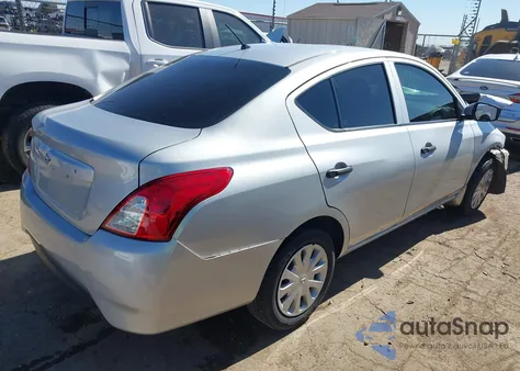 2016 Nissan Versa 1.6 S z USA, uszkodzony, nr VIN 3N1CN7AP4GL866254